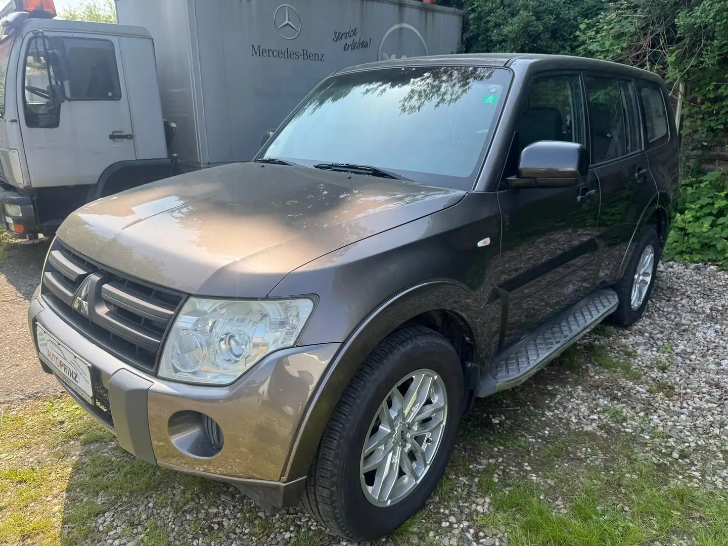 Mitsubishi Pajero 3.2 DI-D Inform Bronze - 2