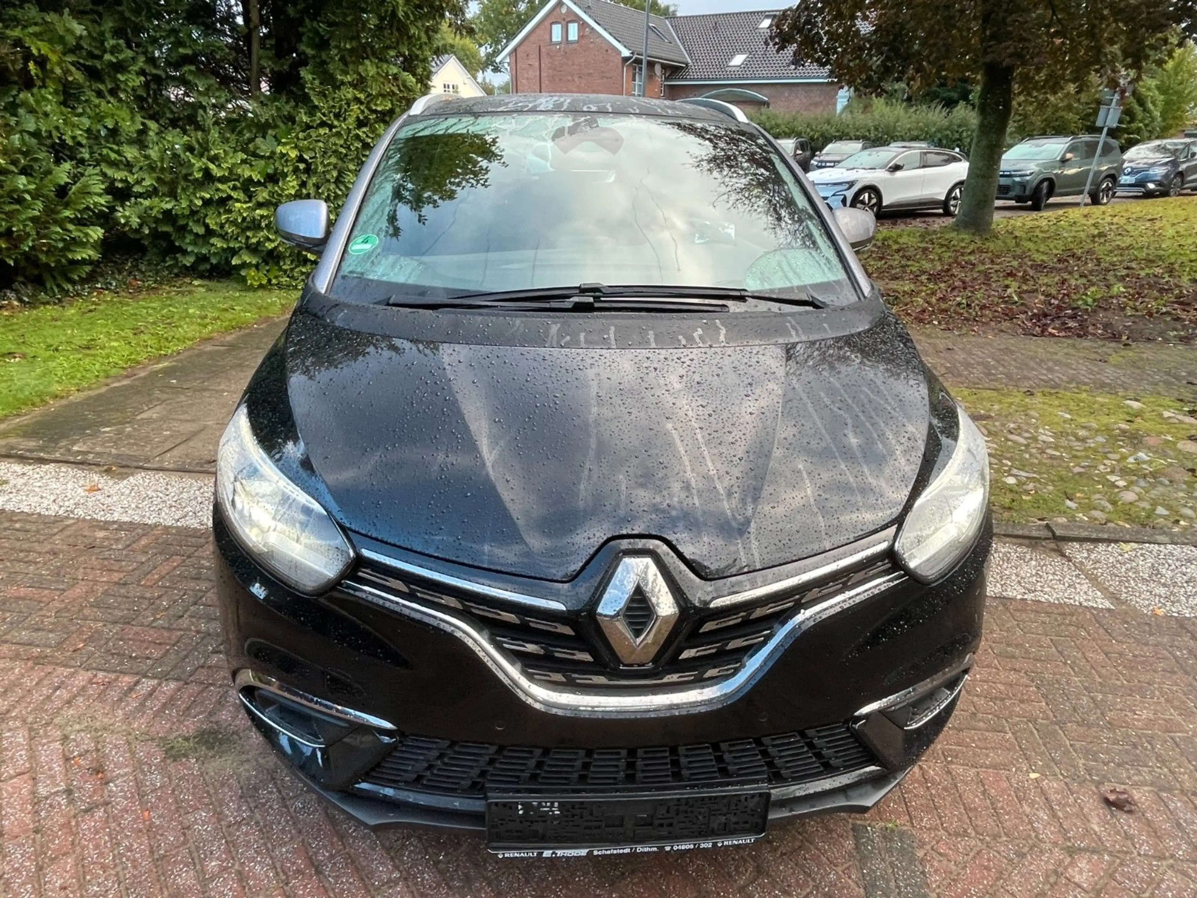 Renault Grand Scenic IV  Executive — photo 15