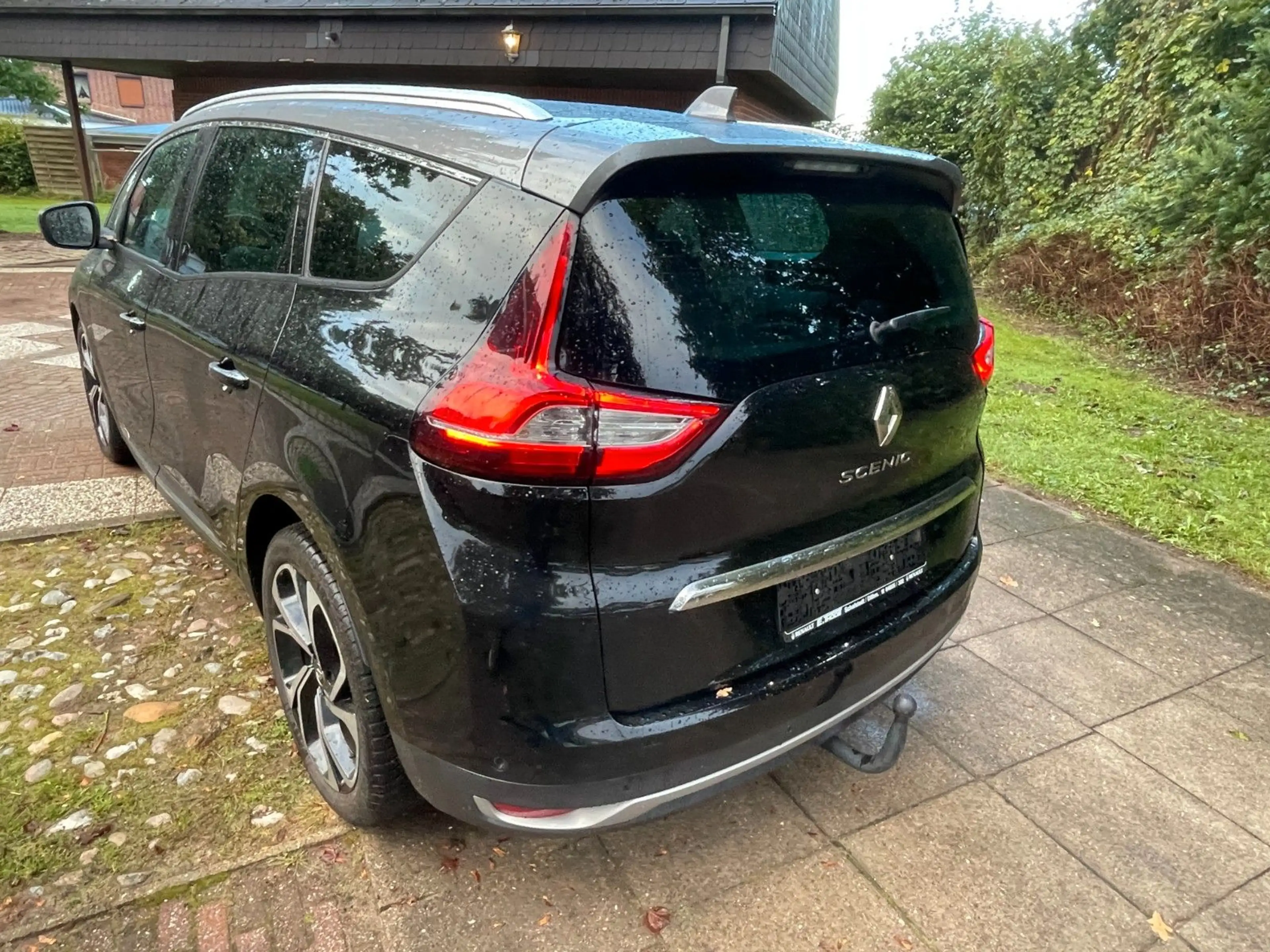 Renault Grand Scenic IV  Executive — photo 7