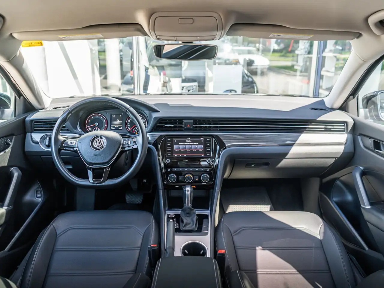 Volkswagen Passat photo Volkswagen Passat