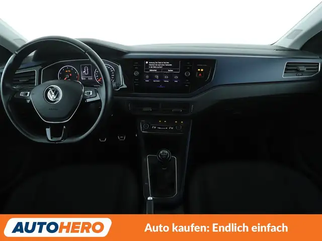 Volkswagen Polo view 12