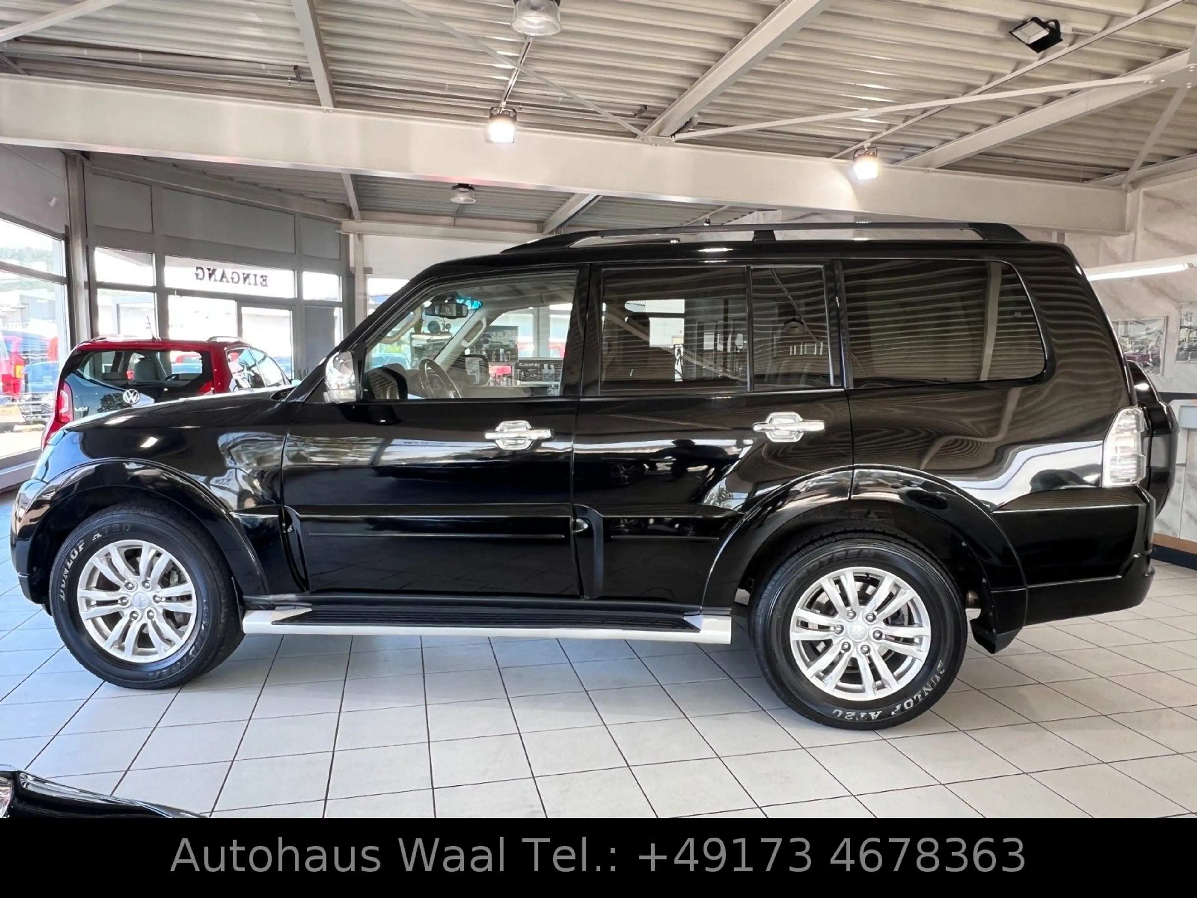 Mitsubishi Pajero 3.2 DI-D AWD | GSD | KAMERA | AHK | 7SITZ — photo 8
