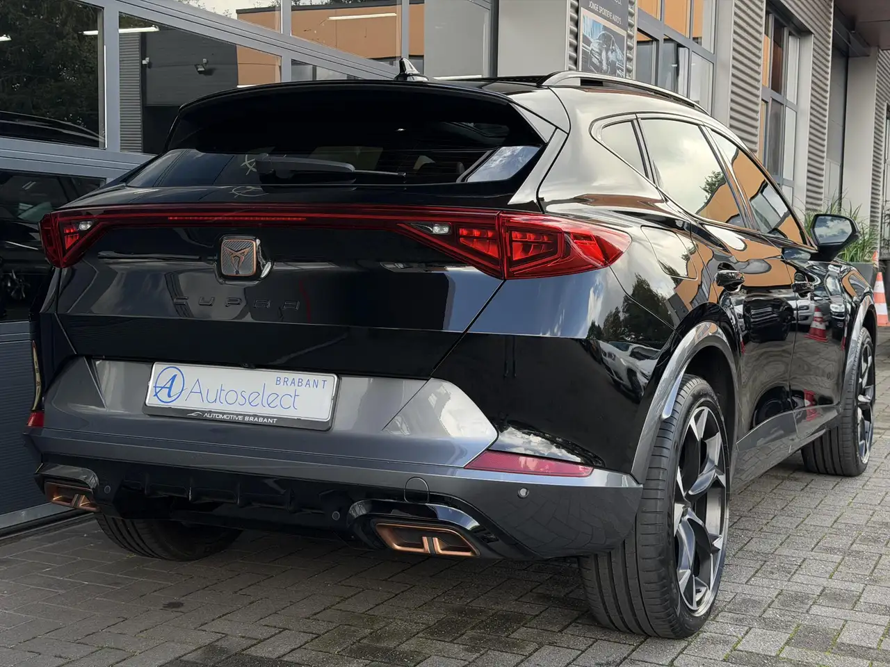 Cupra Formentor 1.4 e-Hybrid VZ Copper Edition Pano CarPlay, миниатюра 30