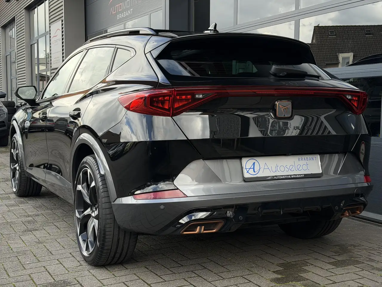 Cupra Formentor 1.4 e-Hybrid VZ Copper Edition Pano CarPlay, миниатюра 15