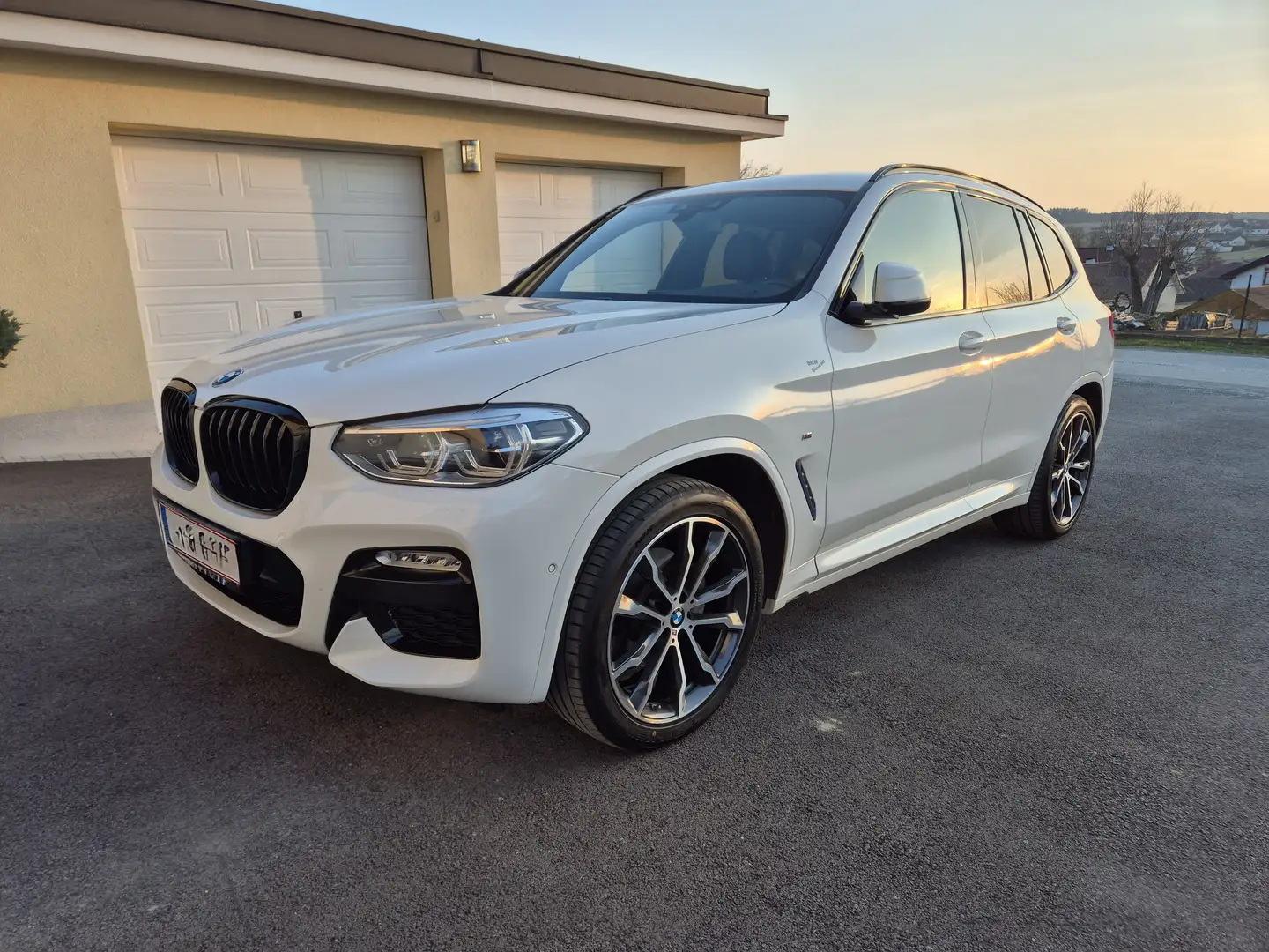 BMW X3 M X3 xDrive 20d M Sport Aut. M Sport Weiß - 1