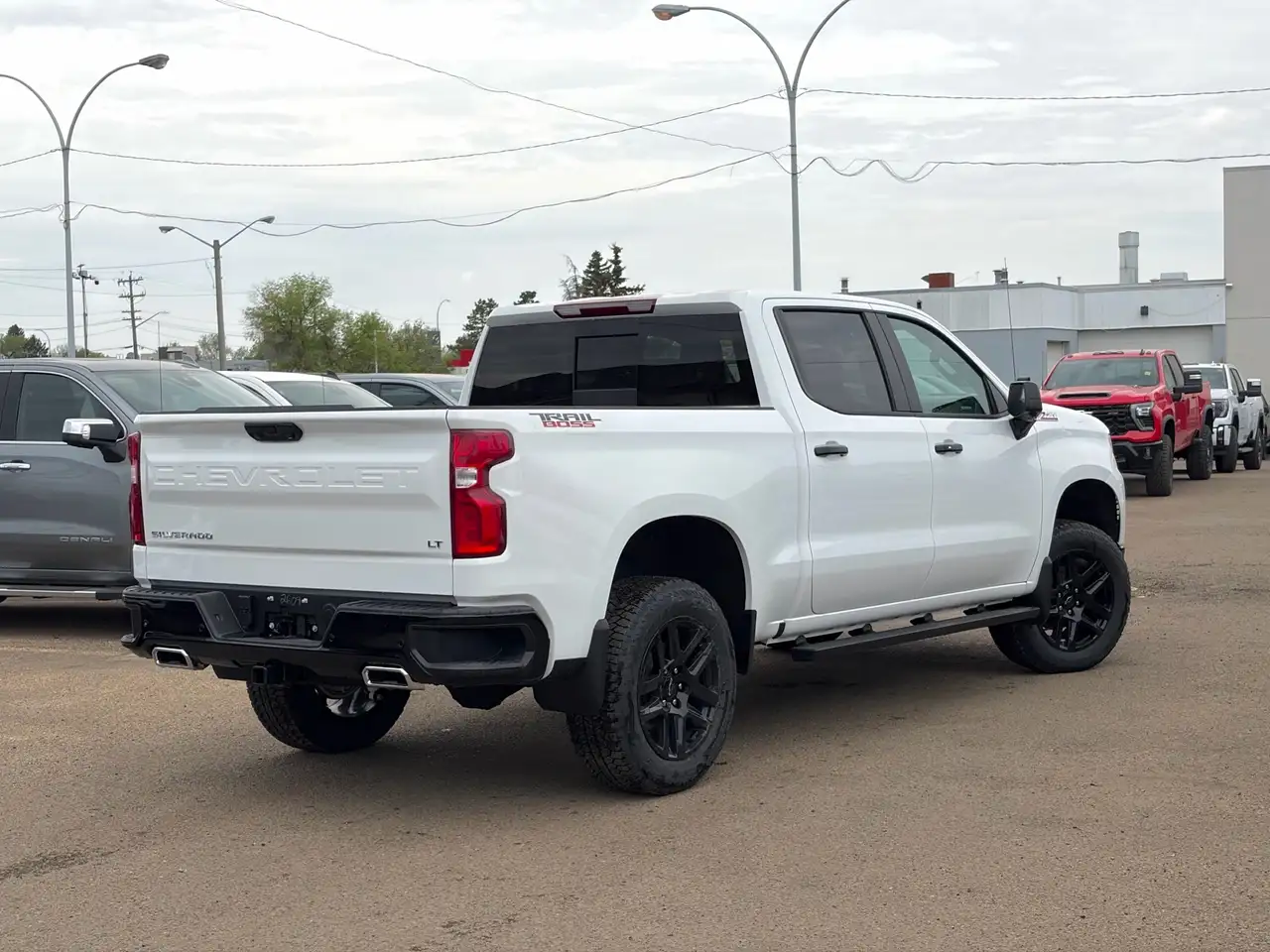 Chevrolet Silverado 1500 снимка Chevrolet Silverado 1500