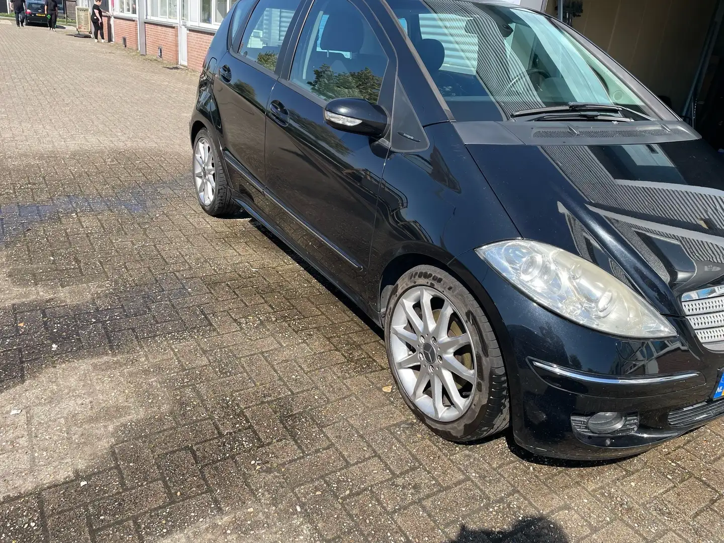 Mercedes-Benz A 200 Turbo Avantgarde Černá - 2