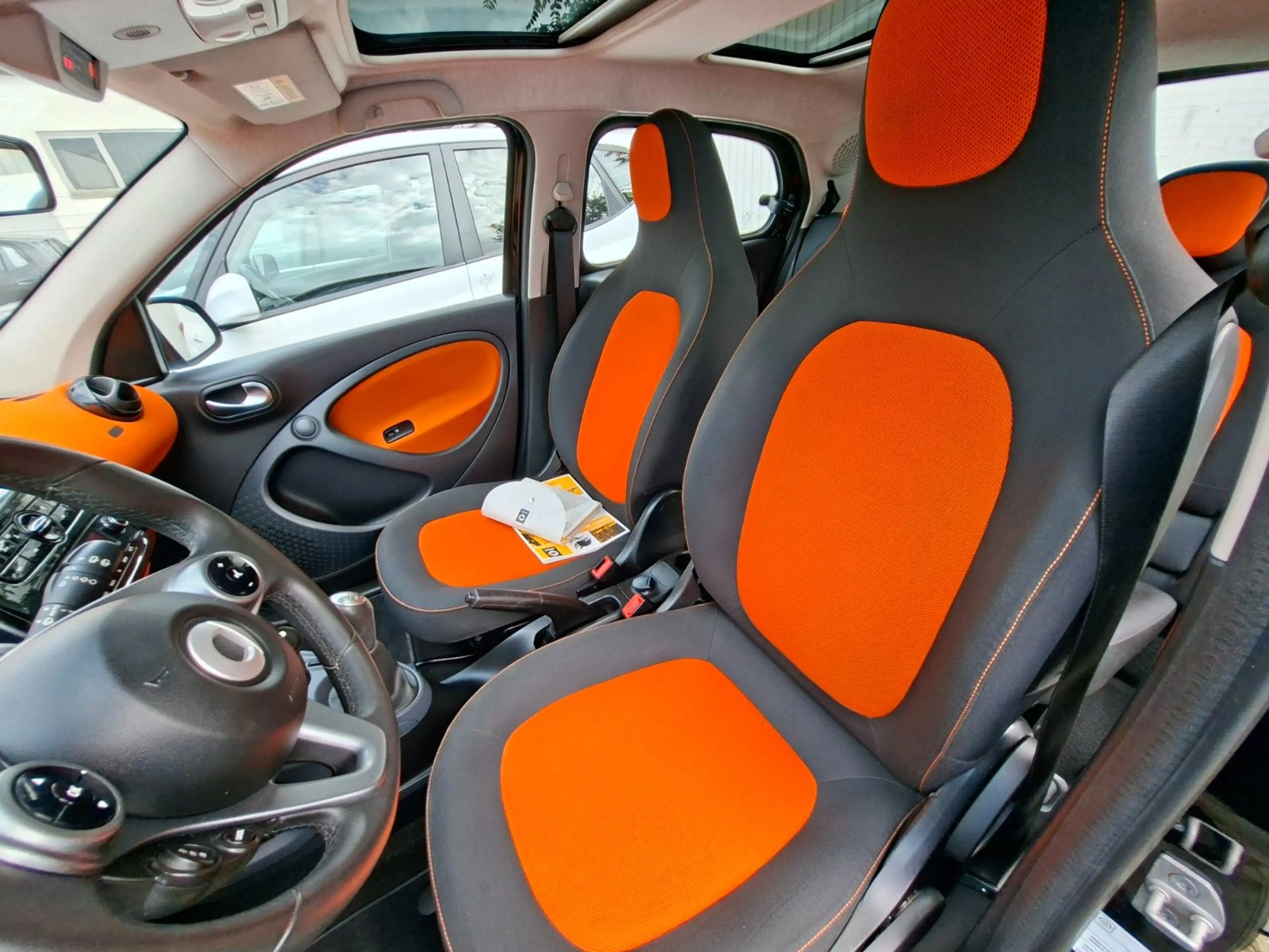 smart forFour forfour Passion 52 kW Klima Sitzhzg Pano — photo 11