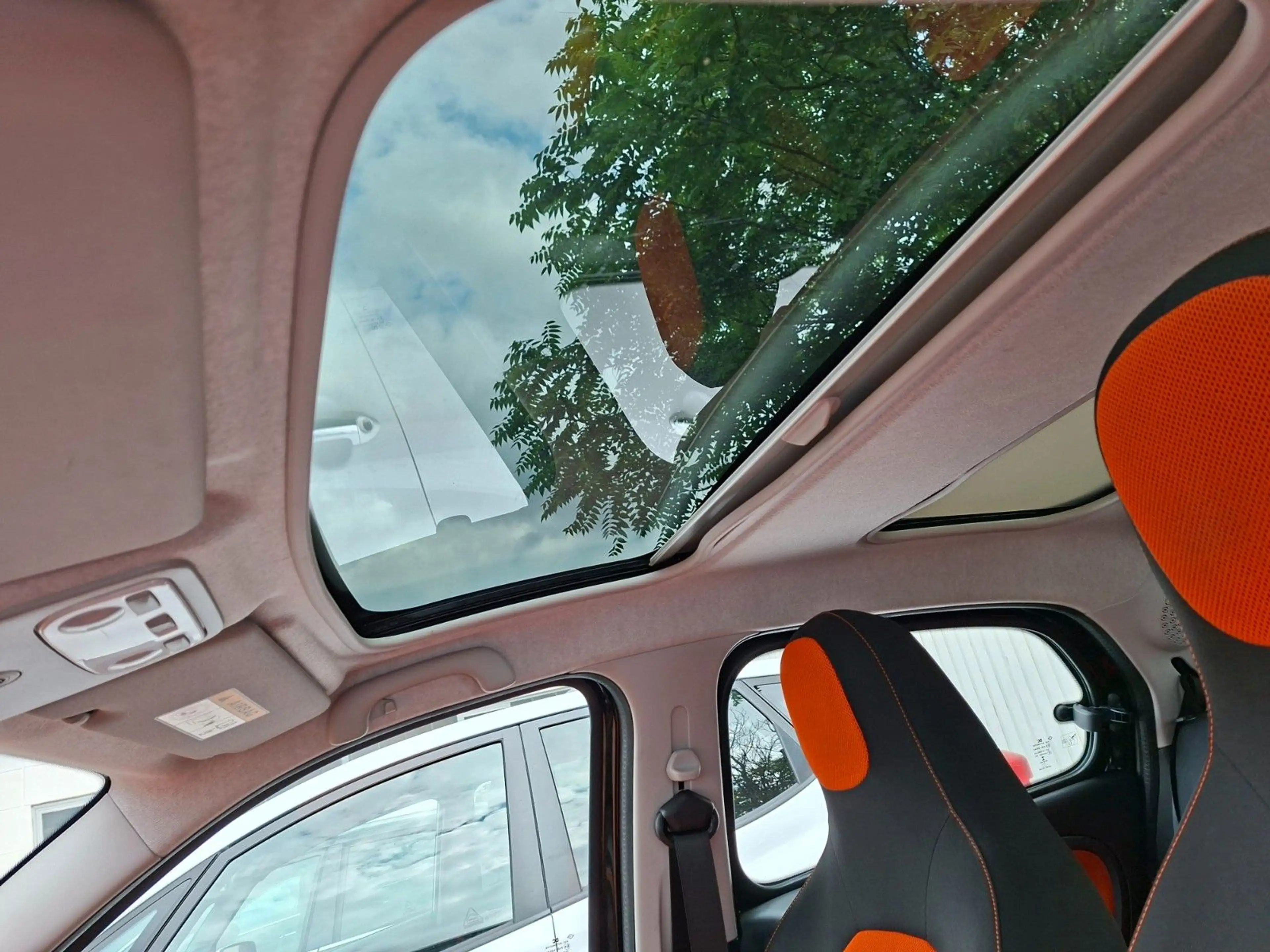smart forFour forfour Passion 52 kW Klima Sitzhzg Pano — photo 14