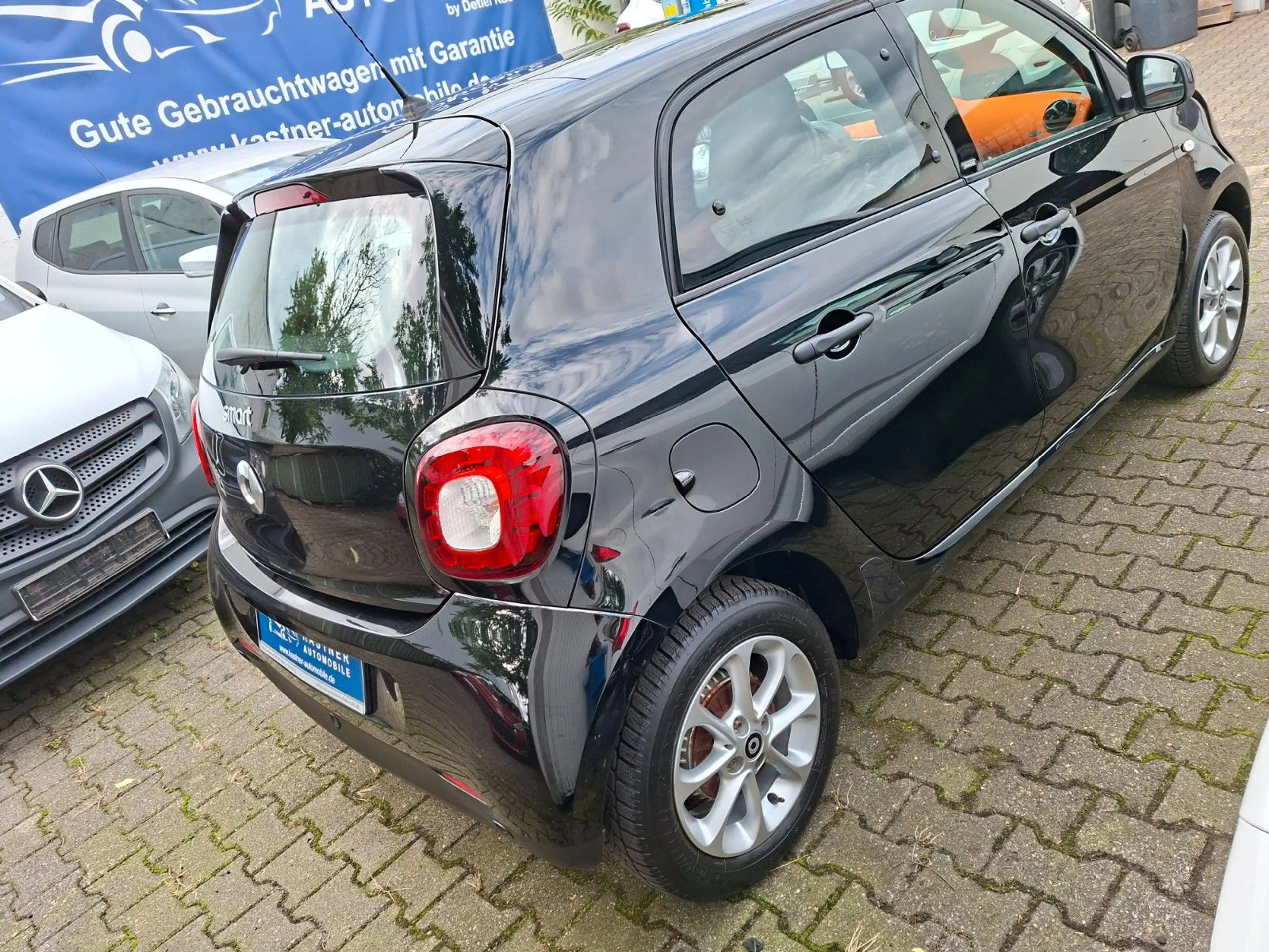 smart forFour forfour Passion 52 kW Klima Sitzhzg Pano — photo 6