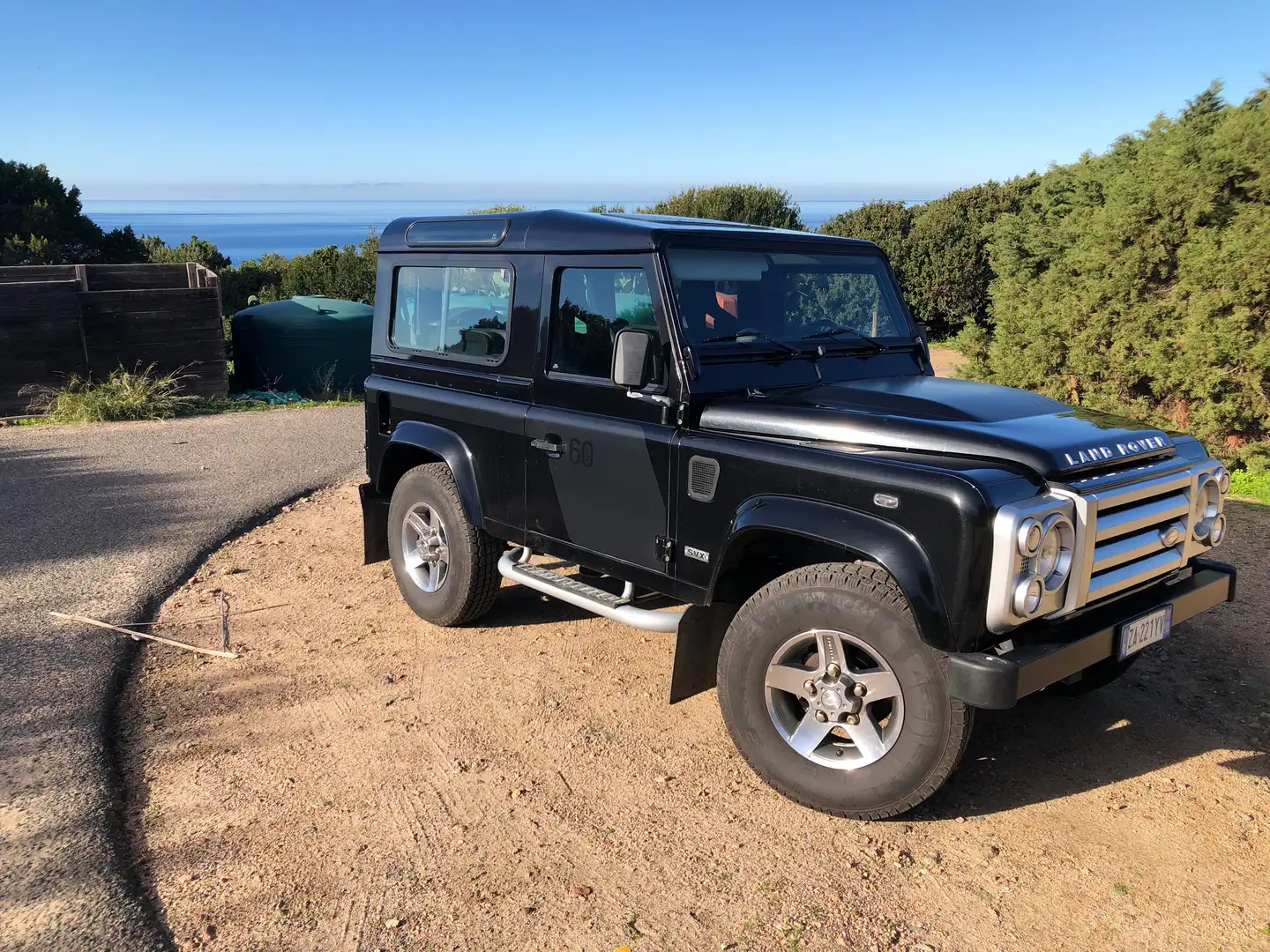 Land Rover Defender Defender 90 2.4 td SE SW Nero - 1