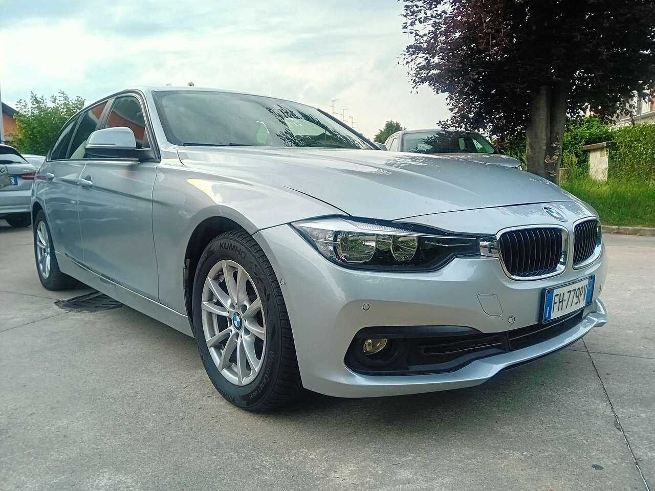 BMW 318 Serie 3  2017 318d Touring Business Advantage auto