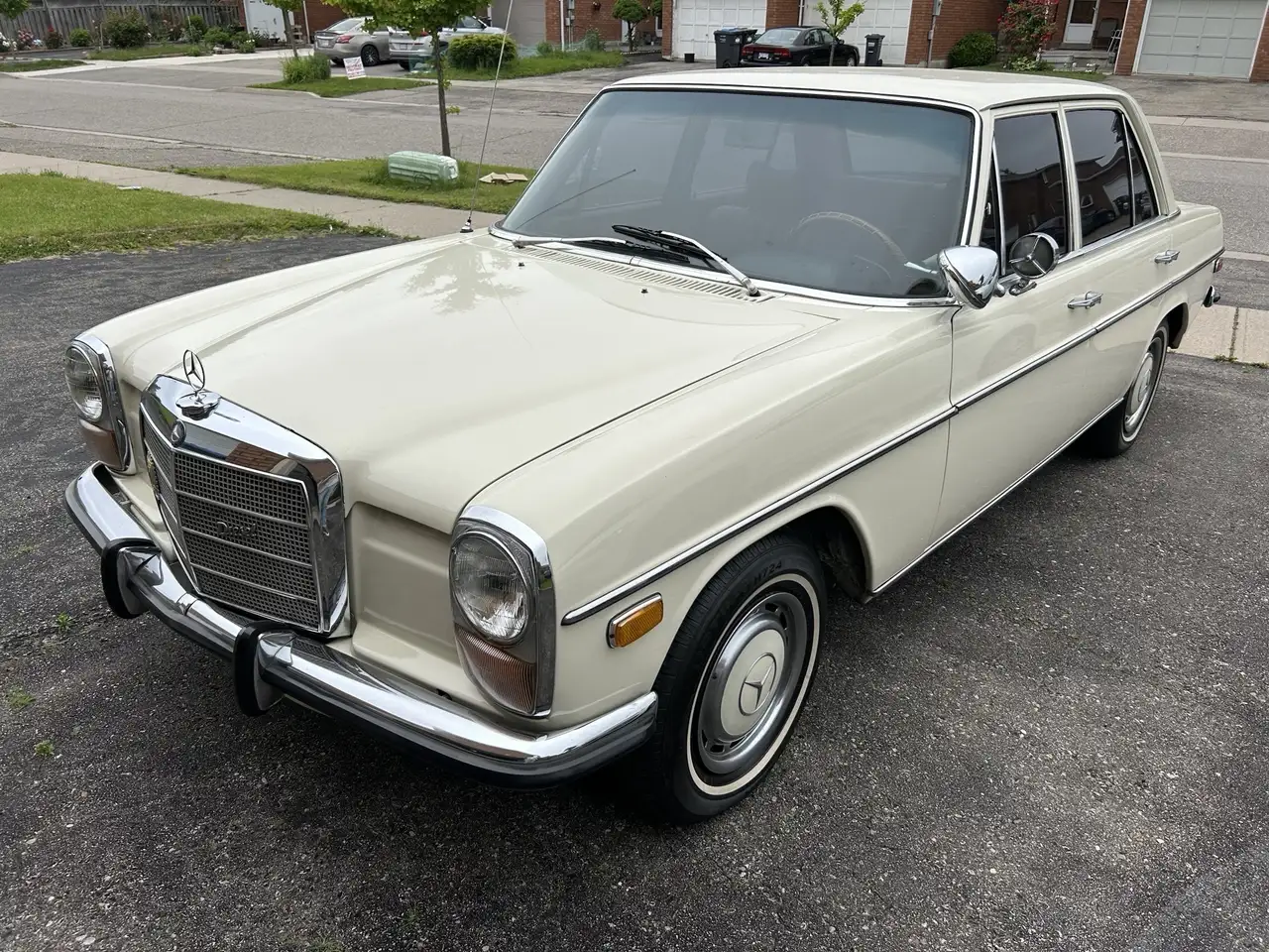1969 Mercedes-Benz 220