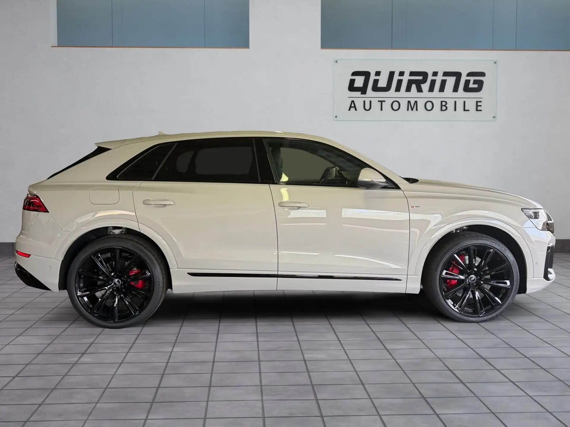 아우디 Audi Q8 50 TDI 2026 화이트 사진 5