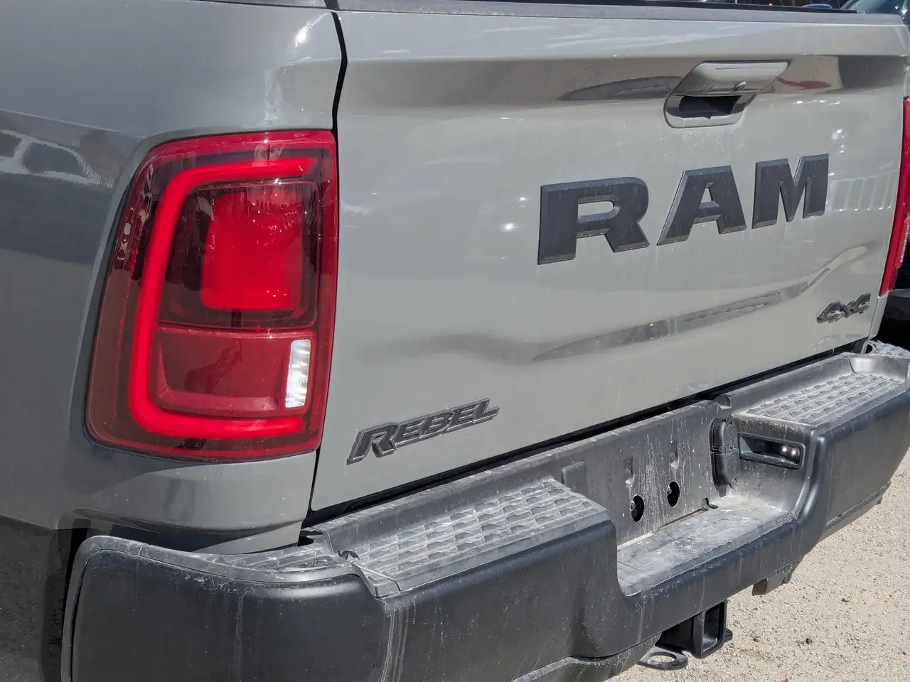RAM 2500 снимка RAM 2500