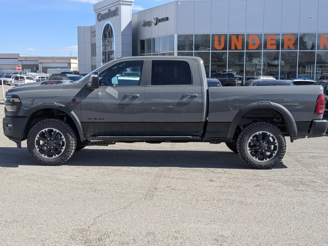 RAM 2500 снимка RAM 2500