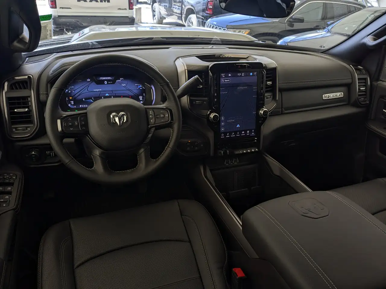 RAM 2500 снимка RAM 2500