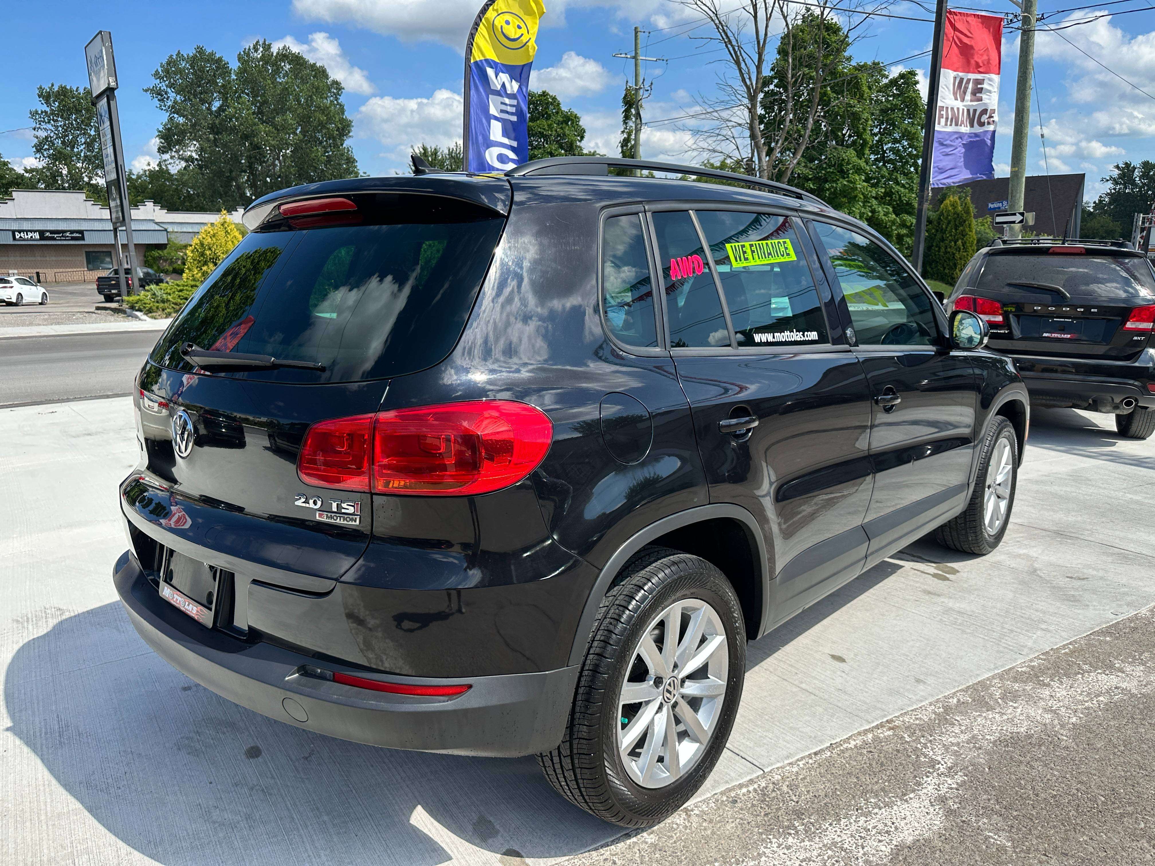 2017 Volkswagen Tiguan Wolfsburg Edition — снимка 1
