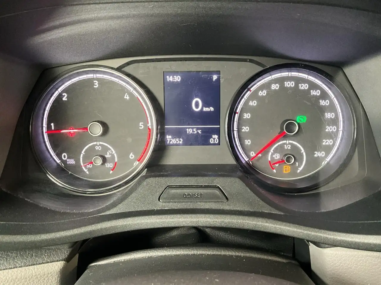 Volkswagen T6.1 Caravelle Comfortline-lang+DSG+9Sitze+AHK 11