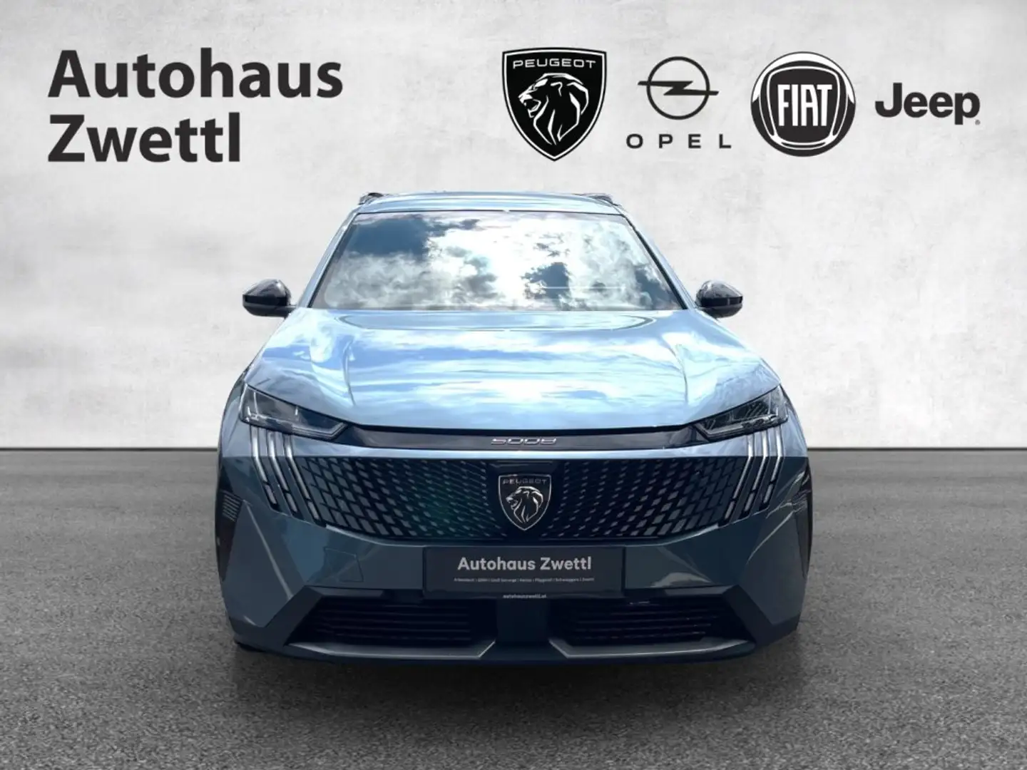Peugeot 5008 Allure Hybrid 145 e-DCS6 Blu/Azzurro - 2