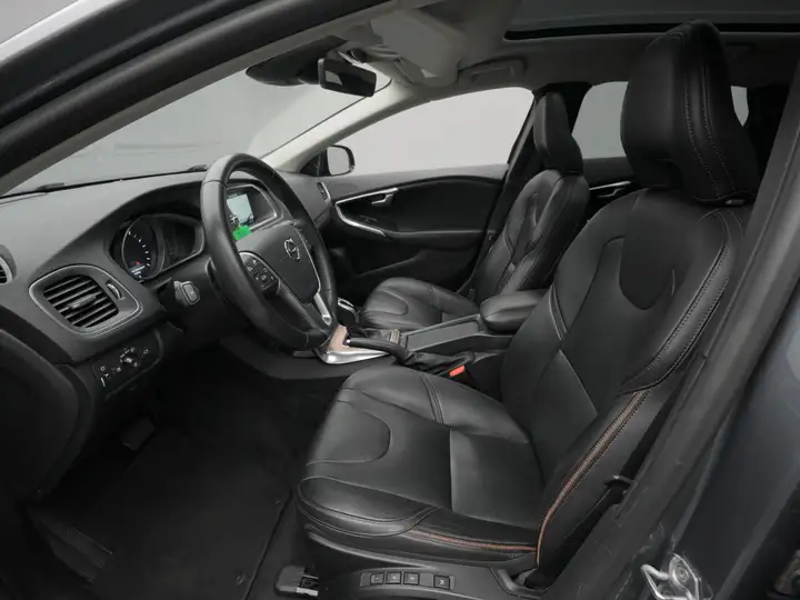Volvo V40 Cross Country CC T4 AWD Summum AWD – Foto 9