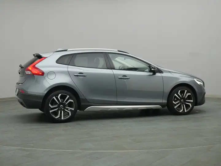 Volvo V40 Cross Country CC T4 AWD Summum AWD – Foto 45