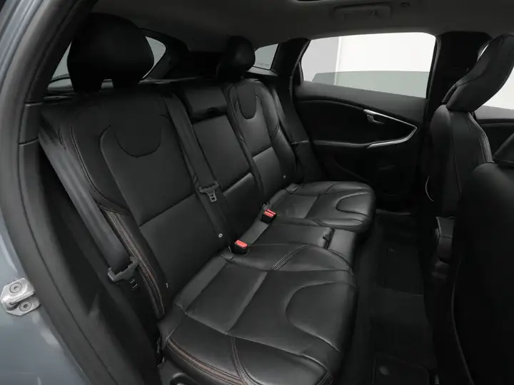 Volvo V40 Cross Country CC T4 AWD Summum AWD – Foto 13
