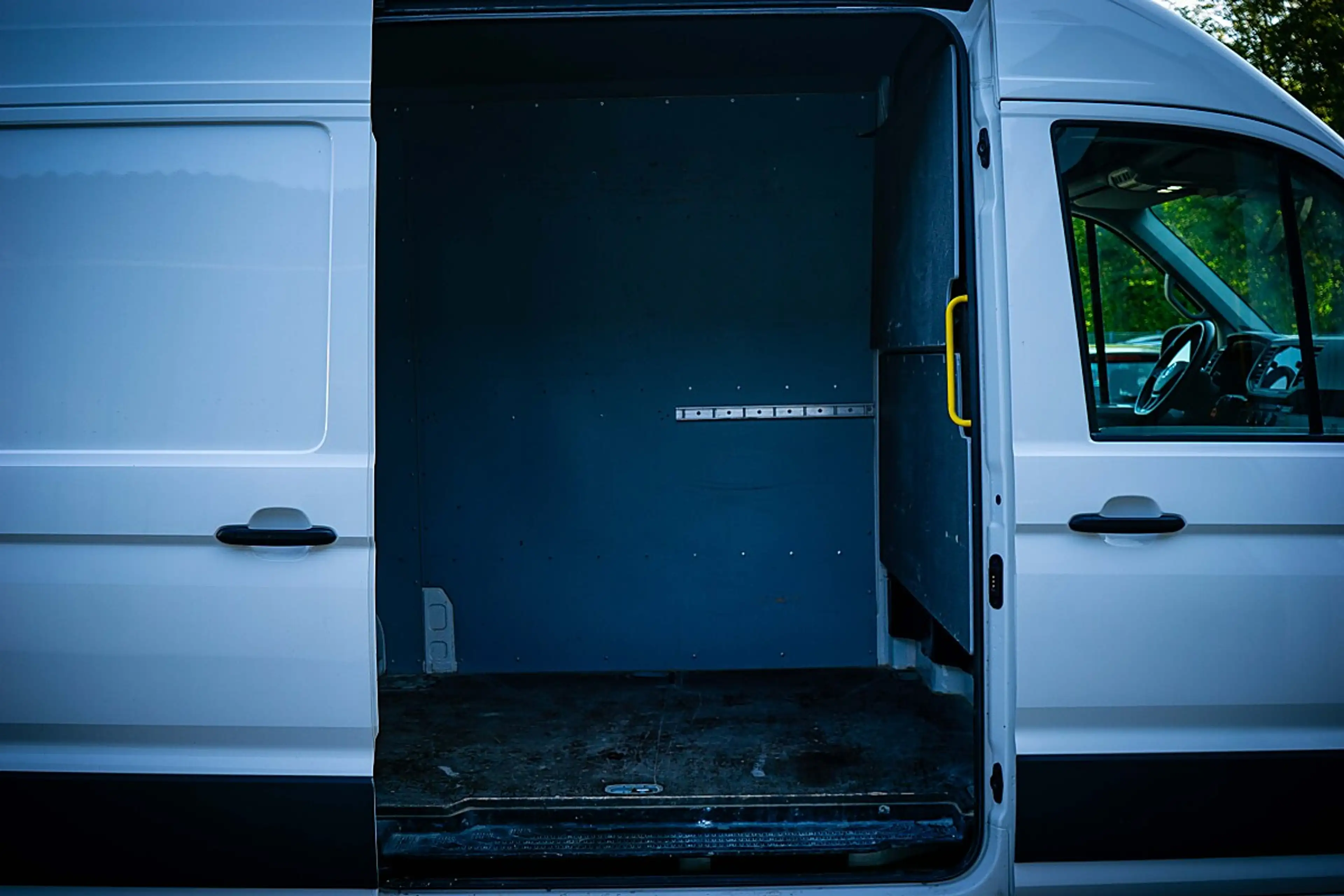 Volkswagen Crafter 35 2.0 TDI L3H3 *MWST*LED*KAMERA*NAVI* — photo 11