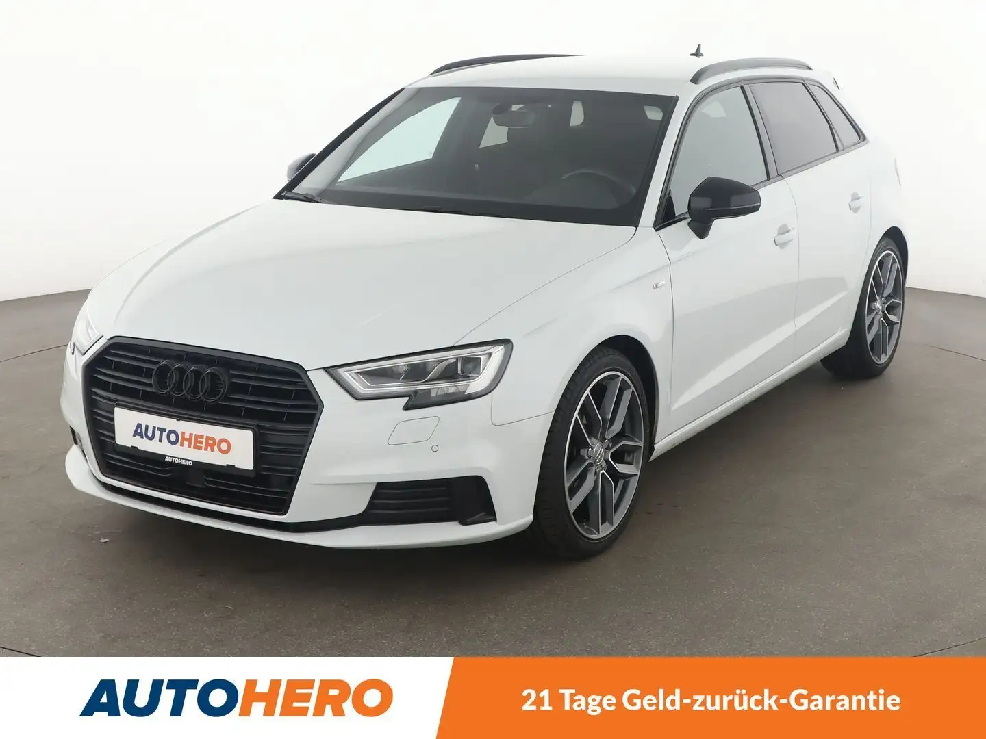 Audi A3 35 TFSI Sport Aut.*S-LINE*NAV*LED*ACC*PDC*SHZ Weiß - 1