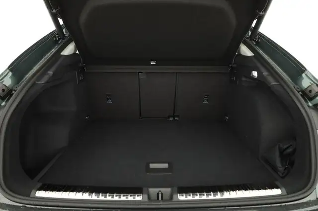 Audi Q3 Sportback TFSI quattro 150 kW quattro, AHK, Nav... Ansicht 12