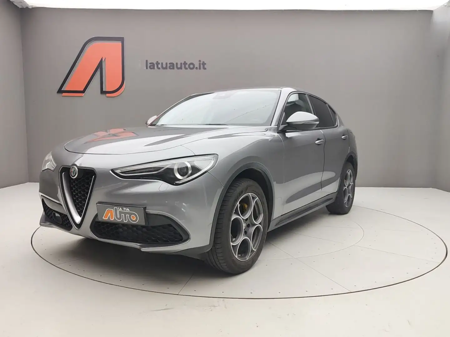 Alfa Romeo Stelvio STELVIO 2.2 TD 190CV SPORT TECH Q4 Gris - 1