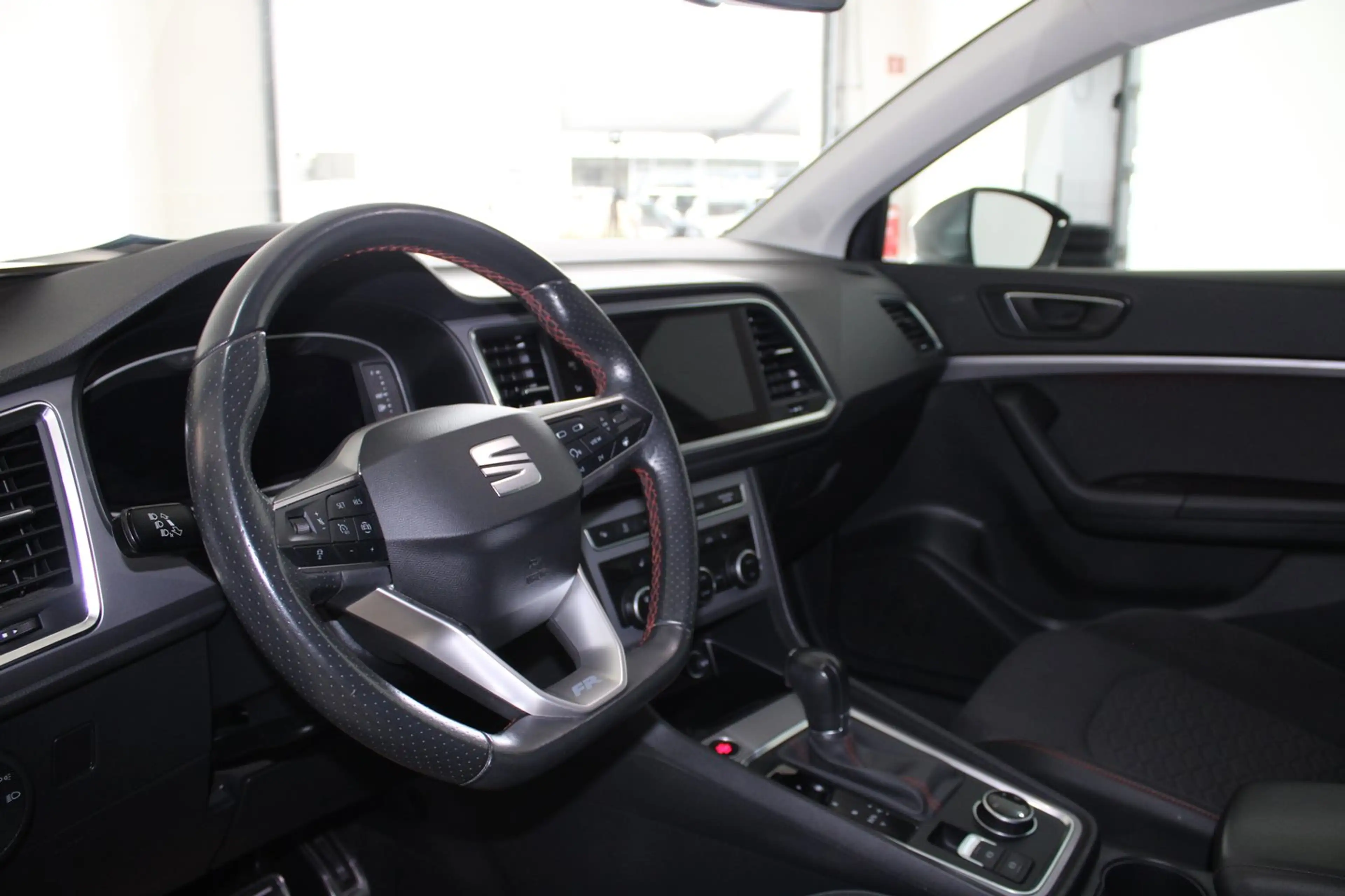 SEAT Ateca FR 2.0 TDI DSG 4Drive — photo 9