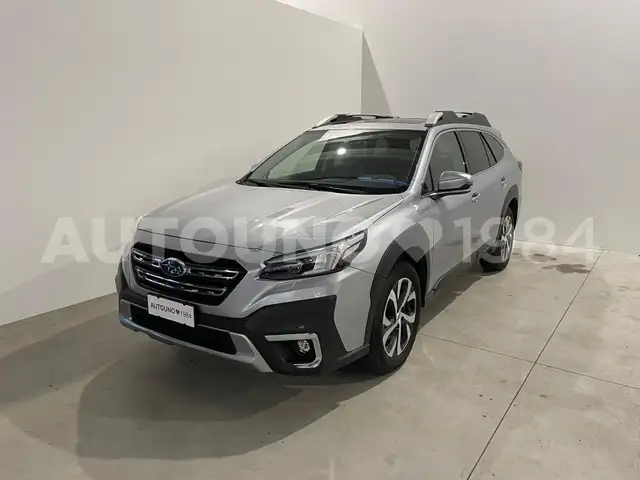 Subaru OUTBACK 2.5i Premium lineartronic