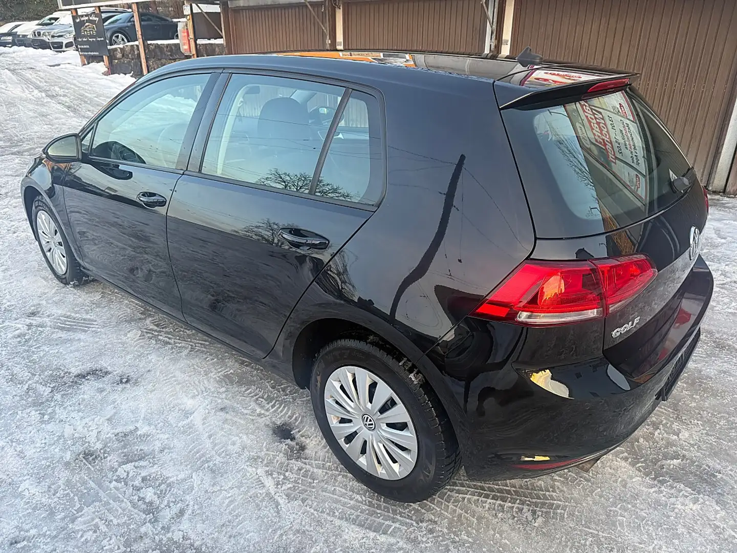 Volkswagen Golf Trendline 1,6 BMT TDI DPF Schwarz - 2