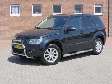 1.9 Exclusive VAN 4x4 Grijs Kenteken * Trekhaak *