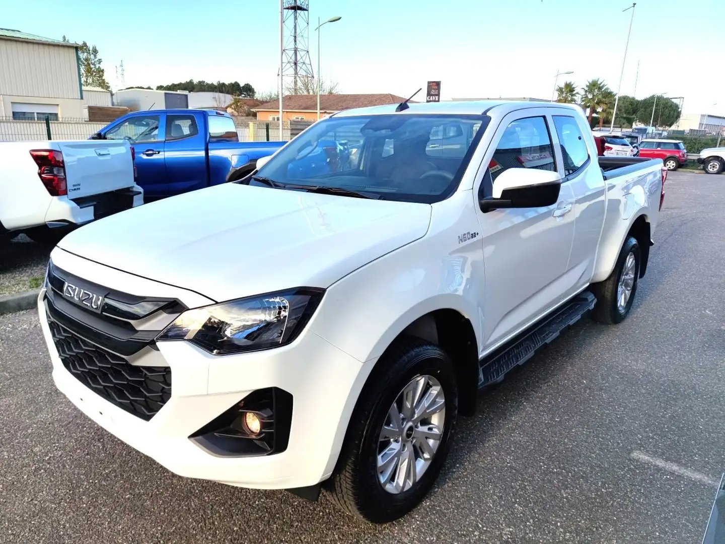 Isuzu D-Max 🚨34 450€ ht🚨 N60 "BB+ Pro" Space cab 4X4 Blanc - 2