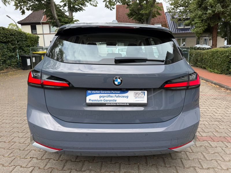 BMW 218 — photo 8