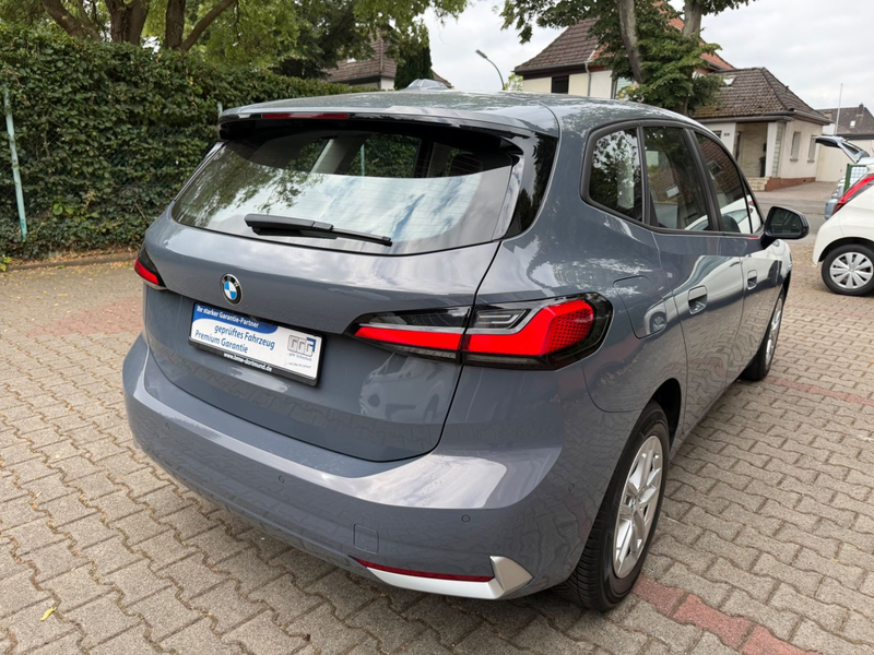 BMW 218 — photo 6
