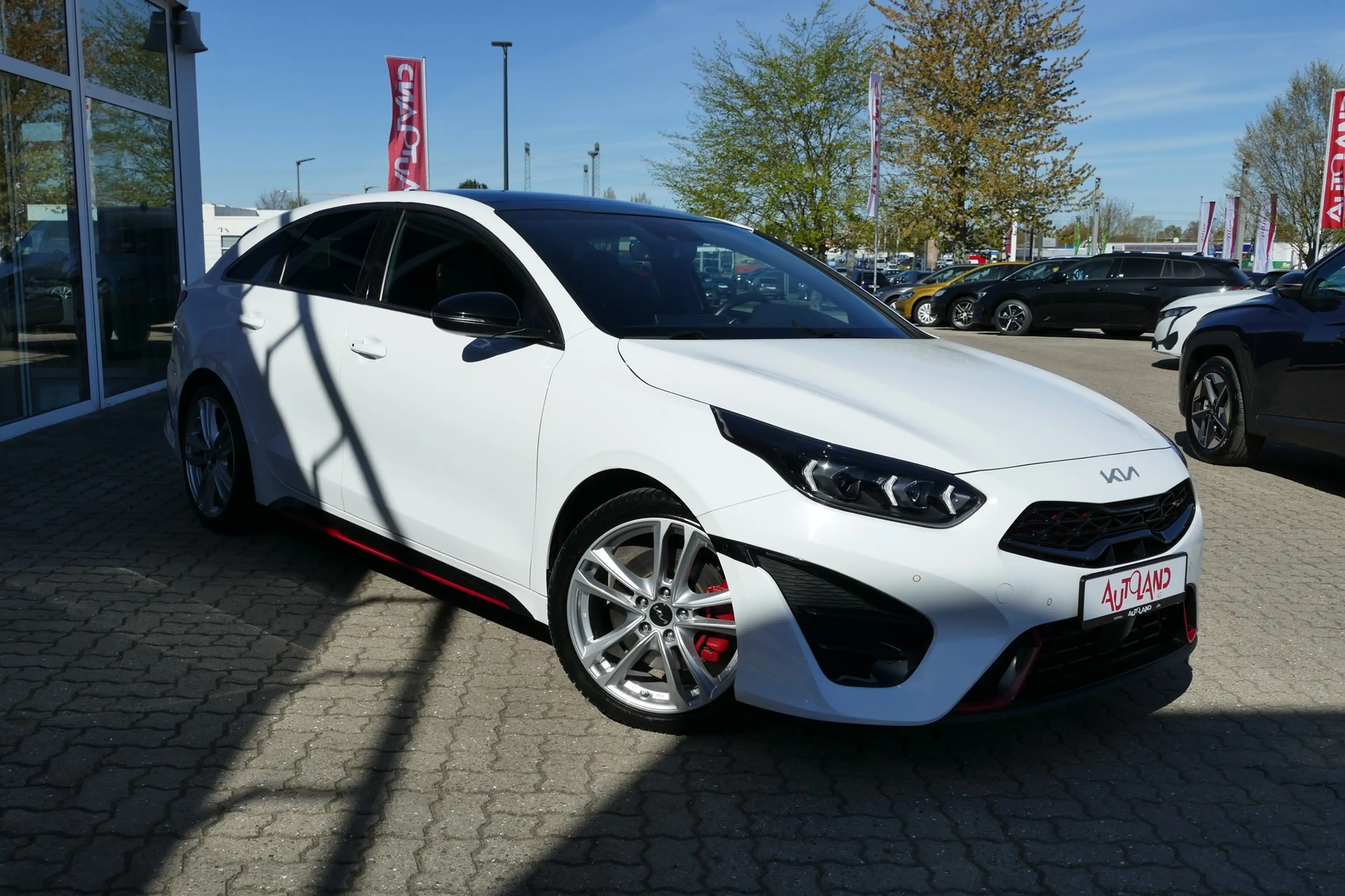 Kia ProCeed / pro_cee'd ProCeed 1.6 T-GDI GT Navi Panorama Totwinkel PDC — photo 6