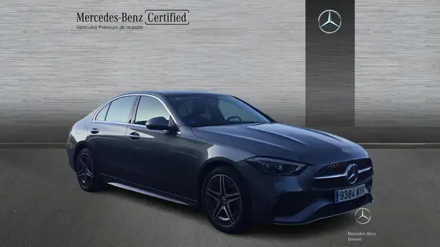 Mercedes-Benz C-Class view 3
