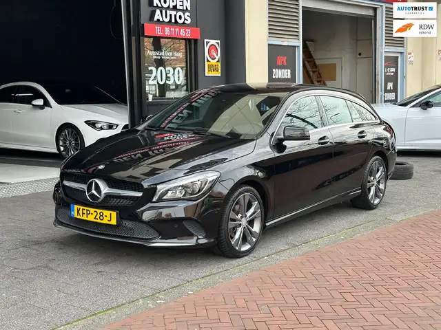 Mercedes-Benz CLA 180 Shooting Brake Prestige Automaat Leer Navi