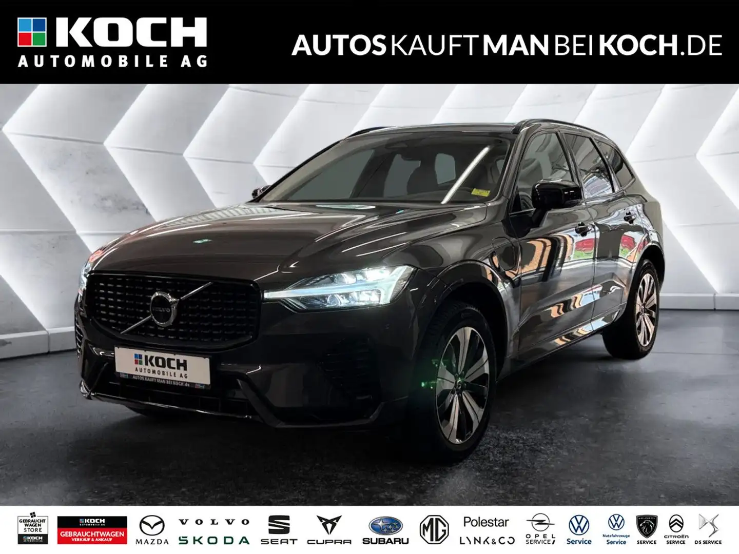 Volvo XC60 T6 Recharge AWD Plus Dark AHK PANO STDHz! LED Grau - 1