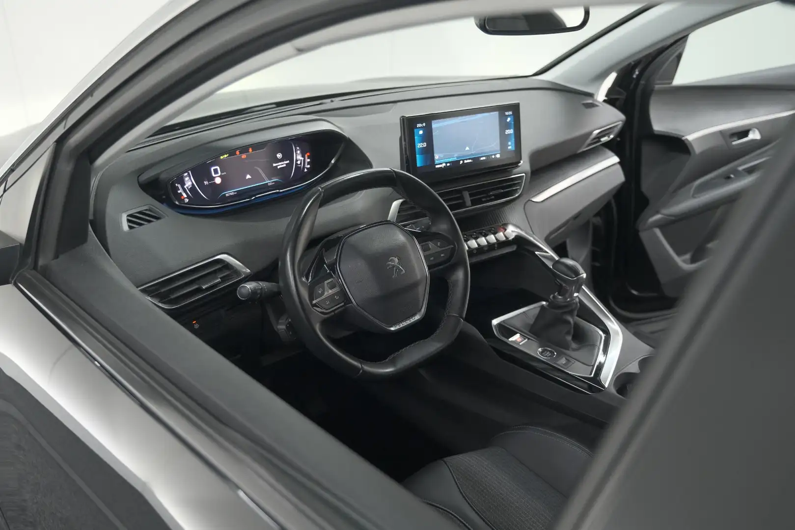 Peugeot 3008 PureTech 130 Allure | Trekhaak | Camera | Dodehoek Noir - 2