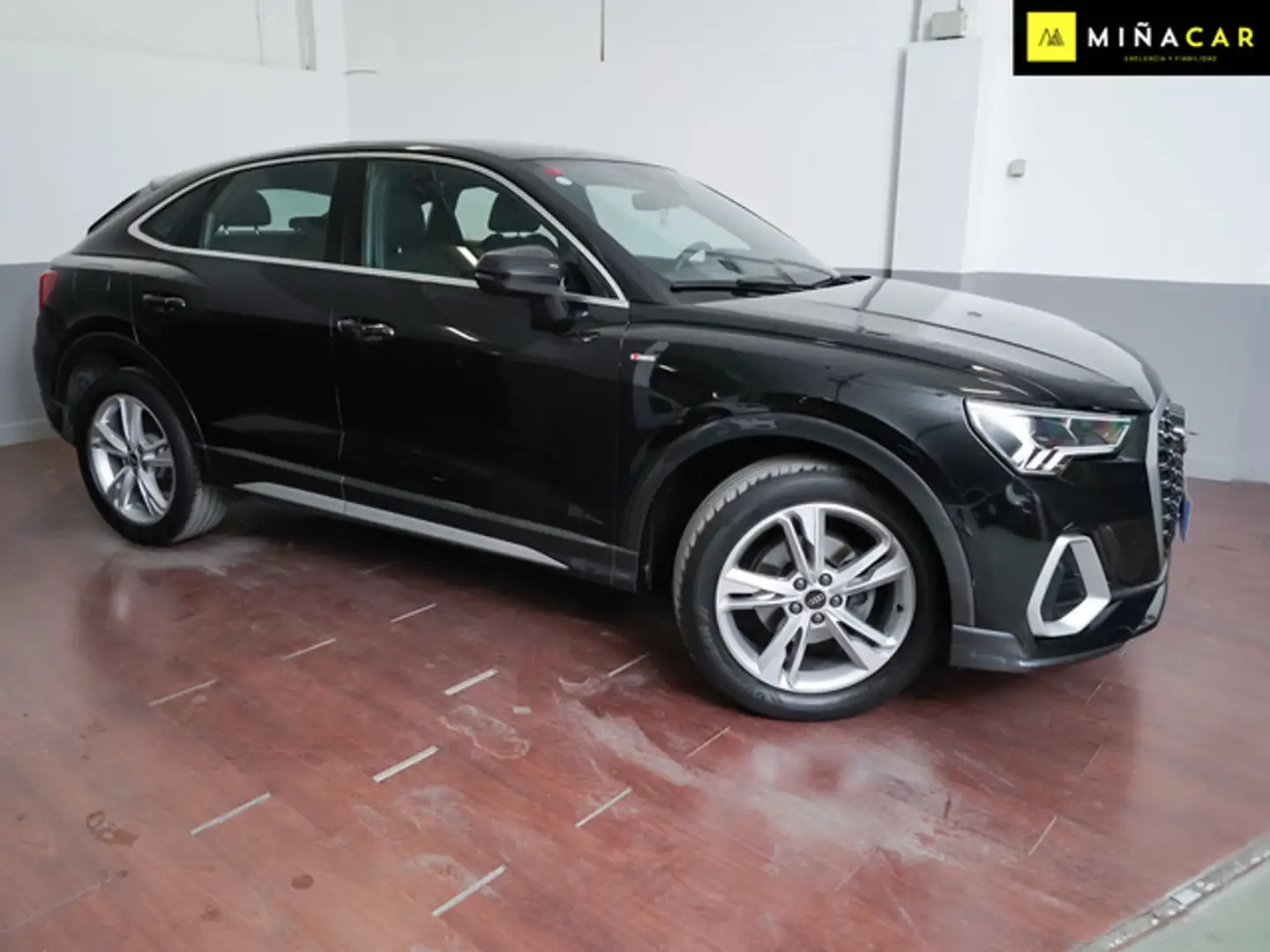 Audi Q3 Sportback 35 TDI S line S tronic Noir - 2