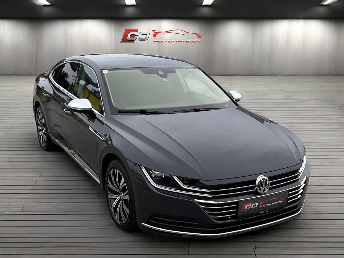 Volkswagen Arteon Arteon 2,0 TDI SCR 4Motion Highline DSG Highline Grau - 2