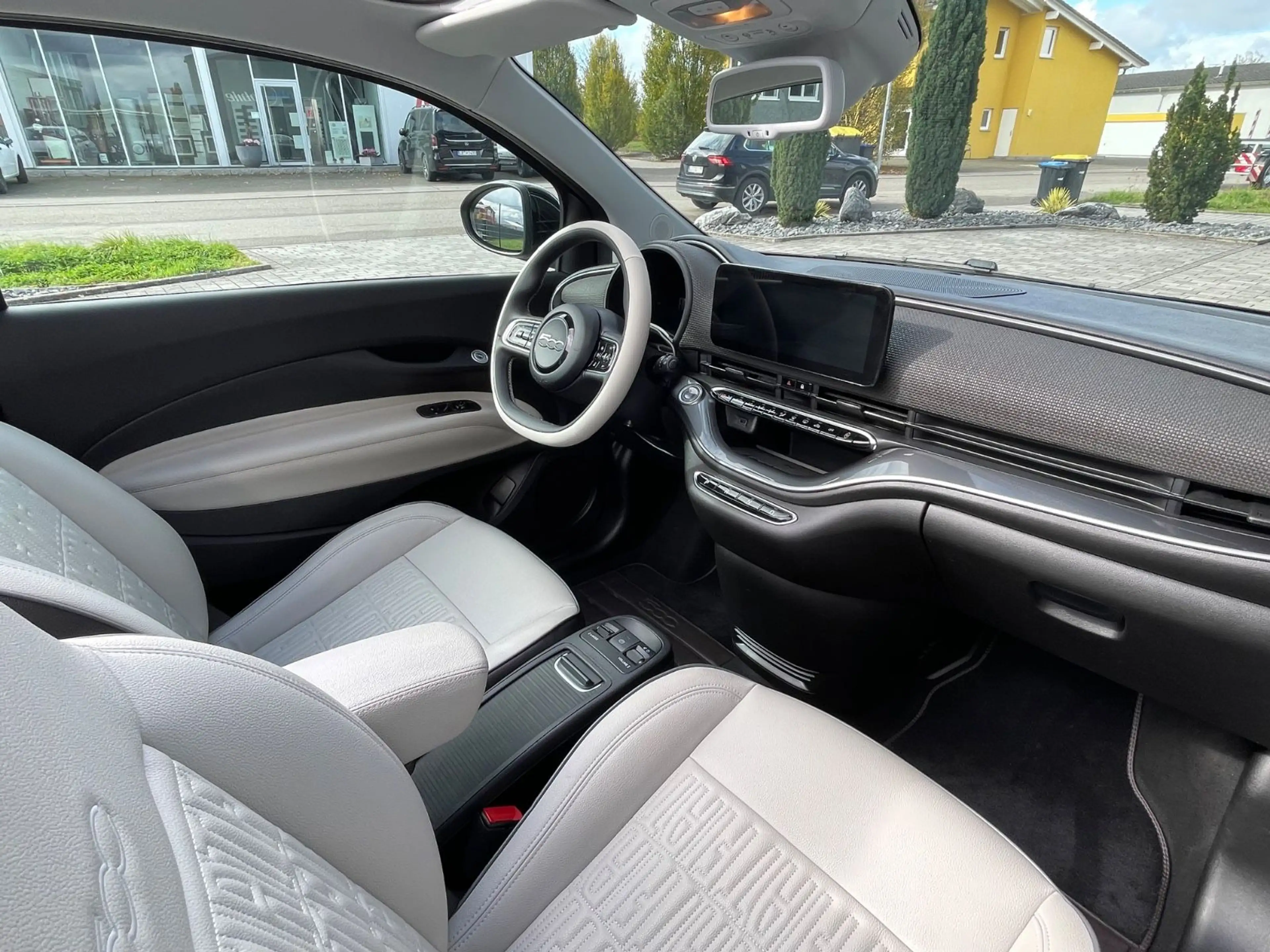 Fiat 500e Cabrio La Prima by Bocelli/1. Hand/Mwst. — photo 25