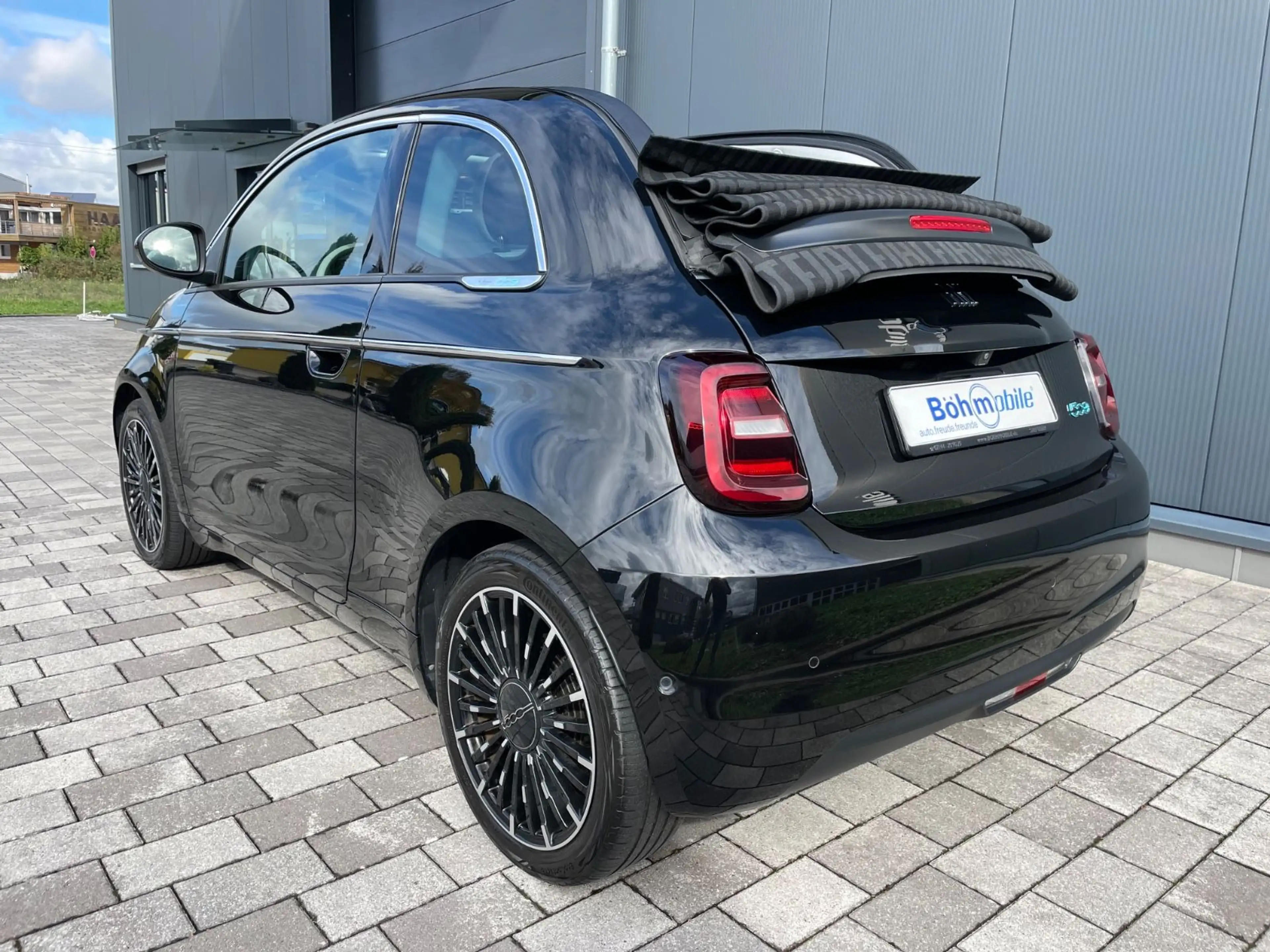 Fiat 500e Cabrio La Prima by Bocelli/1. Hand/Mwst. — photo 6