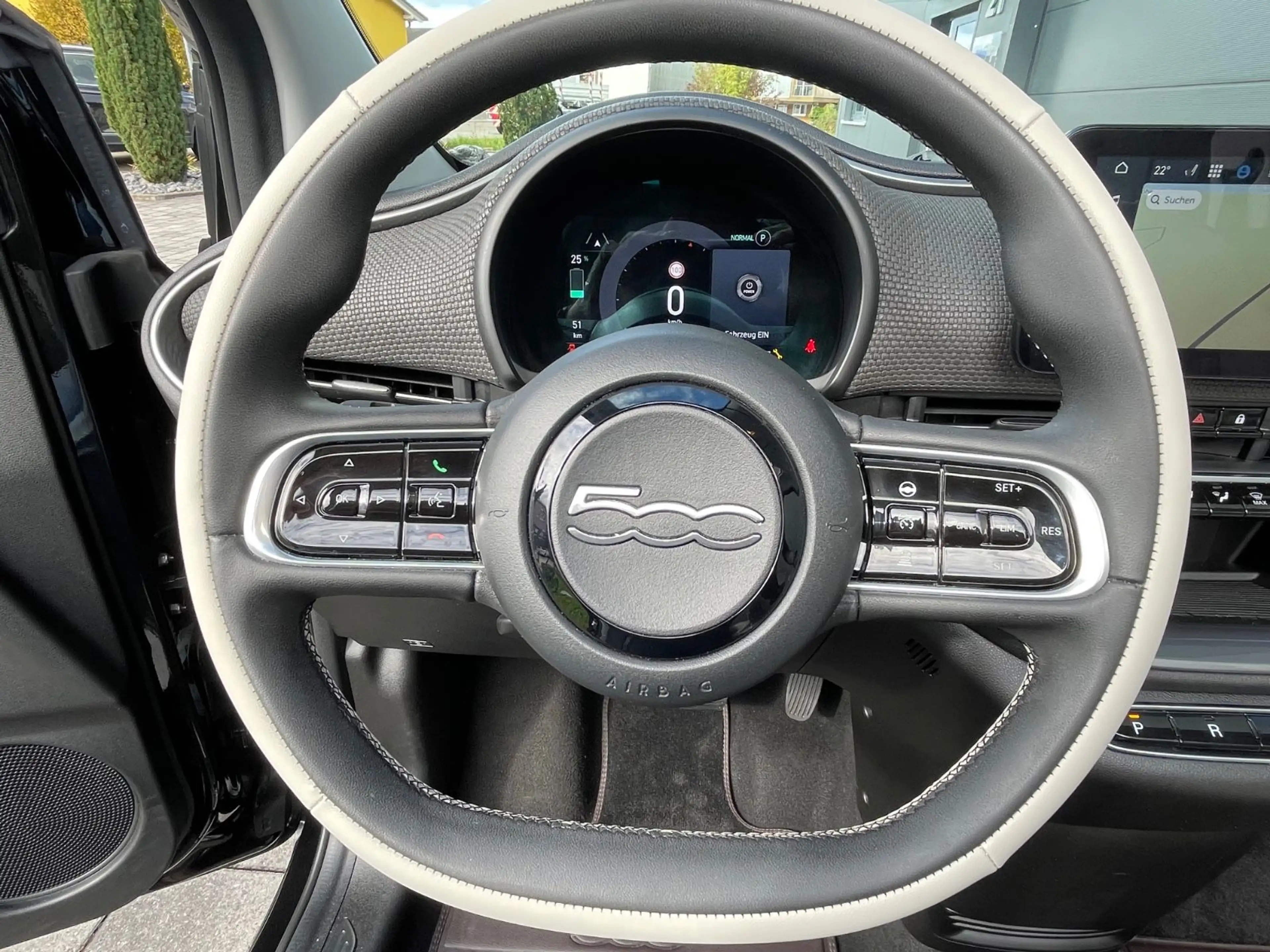 Fiat 500e Cabrio La Prima by Bocelli/1. Hand/Mwst. — photo 21