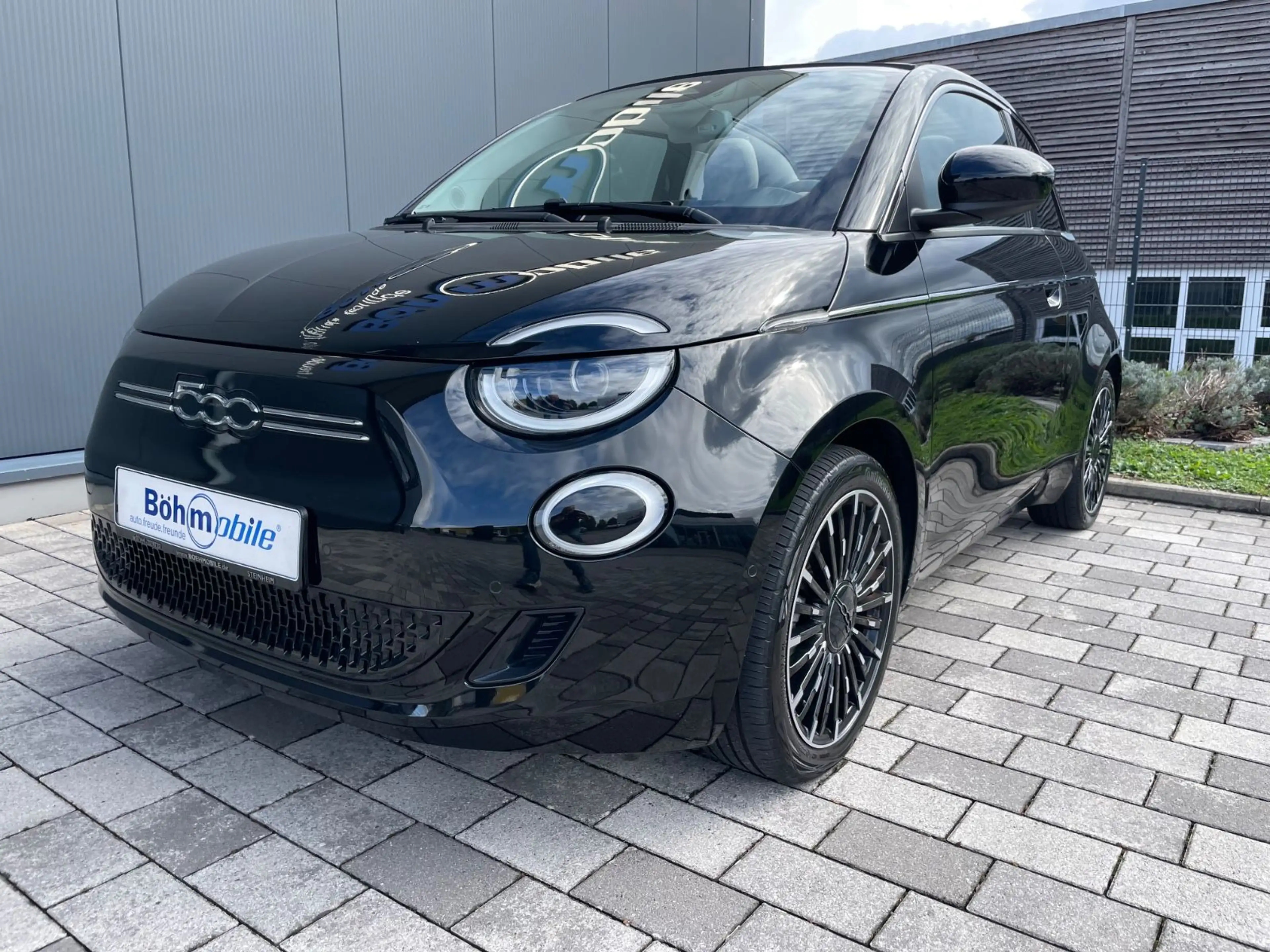 Fiat 500e Cabrio La Prima by Bocelli/1. Hand/Mwst. — photo 3