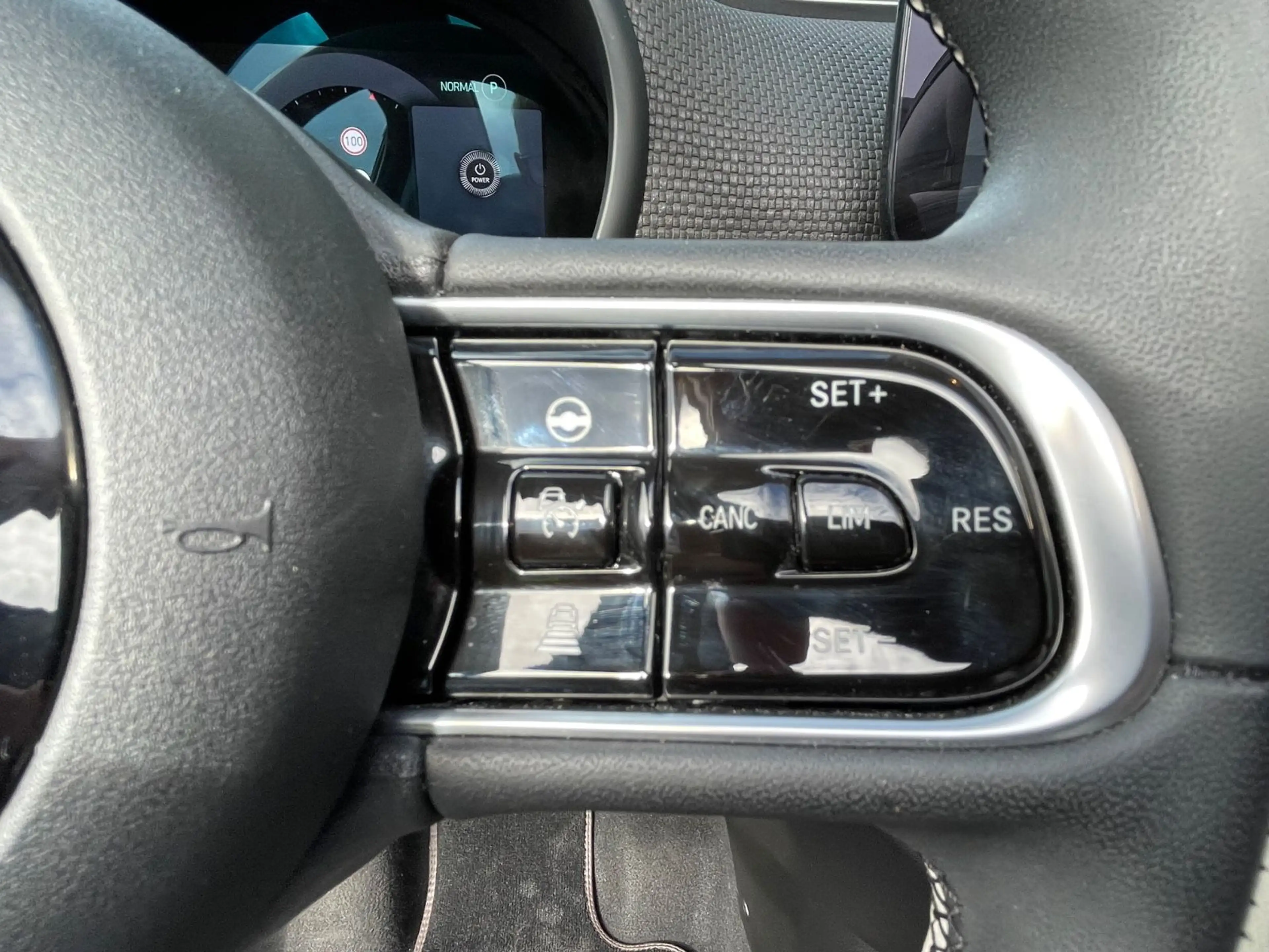 Fiat 500e Cabrio La Prima by Bocelli/1. Hand/Mwst. — photo 22